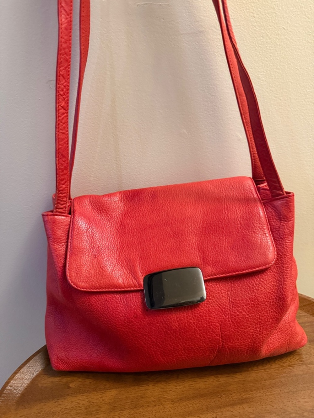 Tano Classic Red pebbled Leather Shoulder Bag